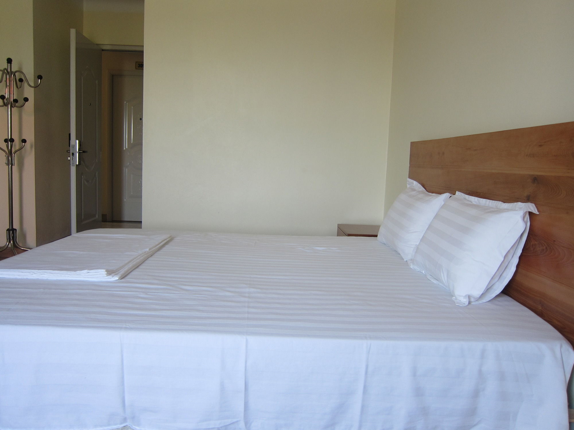 Dragon Airport Hotel Noi Bai Kültér fotó